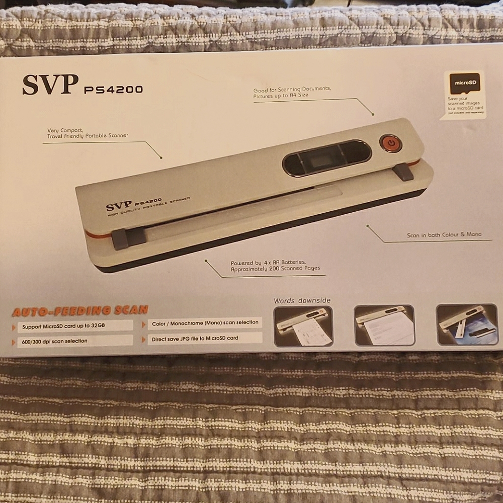 Document scanner. Scan in black and white or color
